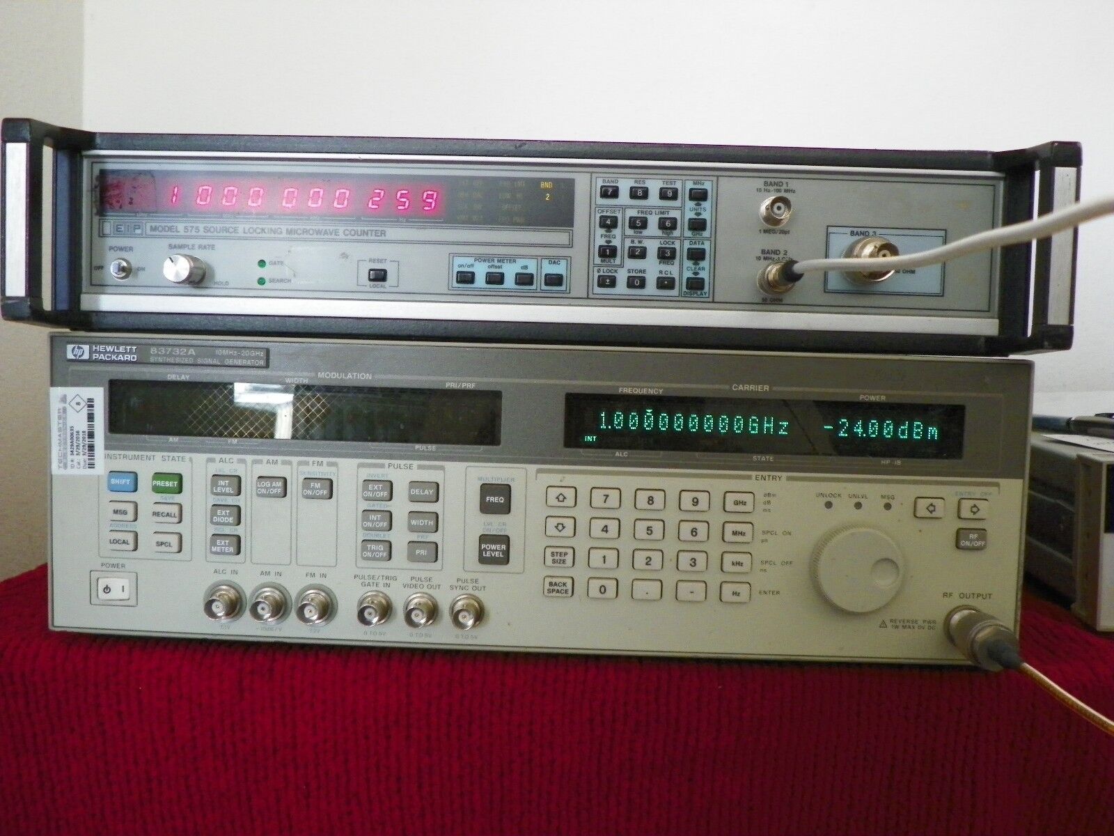 EIP 575 Microwave Frequency Counter EIP 575 Microwave Frequency Counter